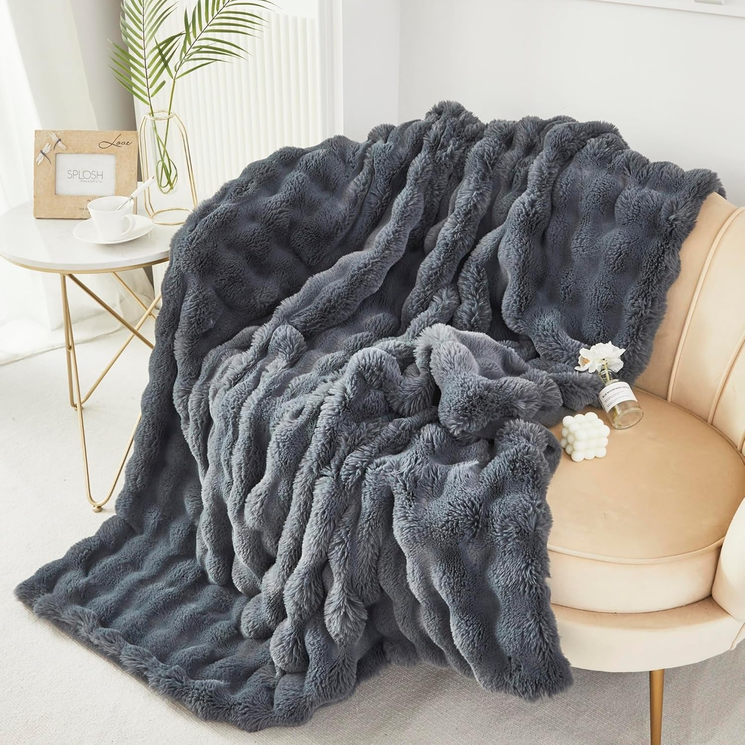 Faux Fur BLANKIE