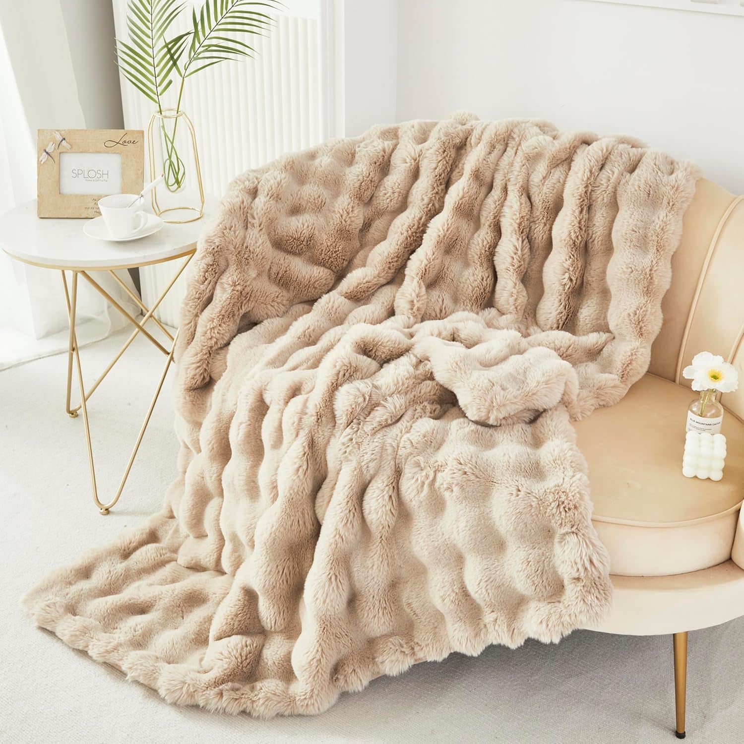 Faux Fur BLANKIE