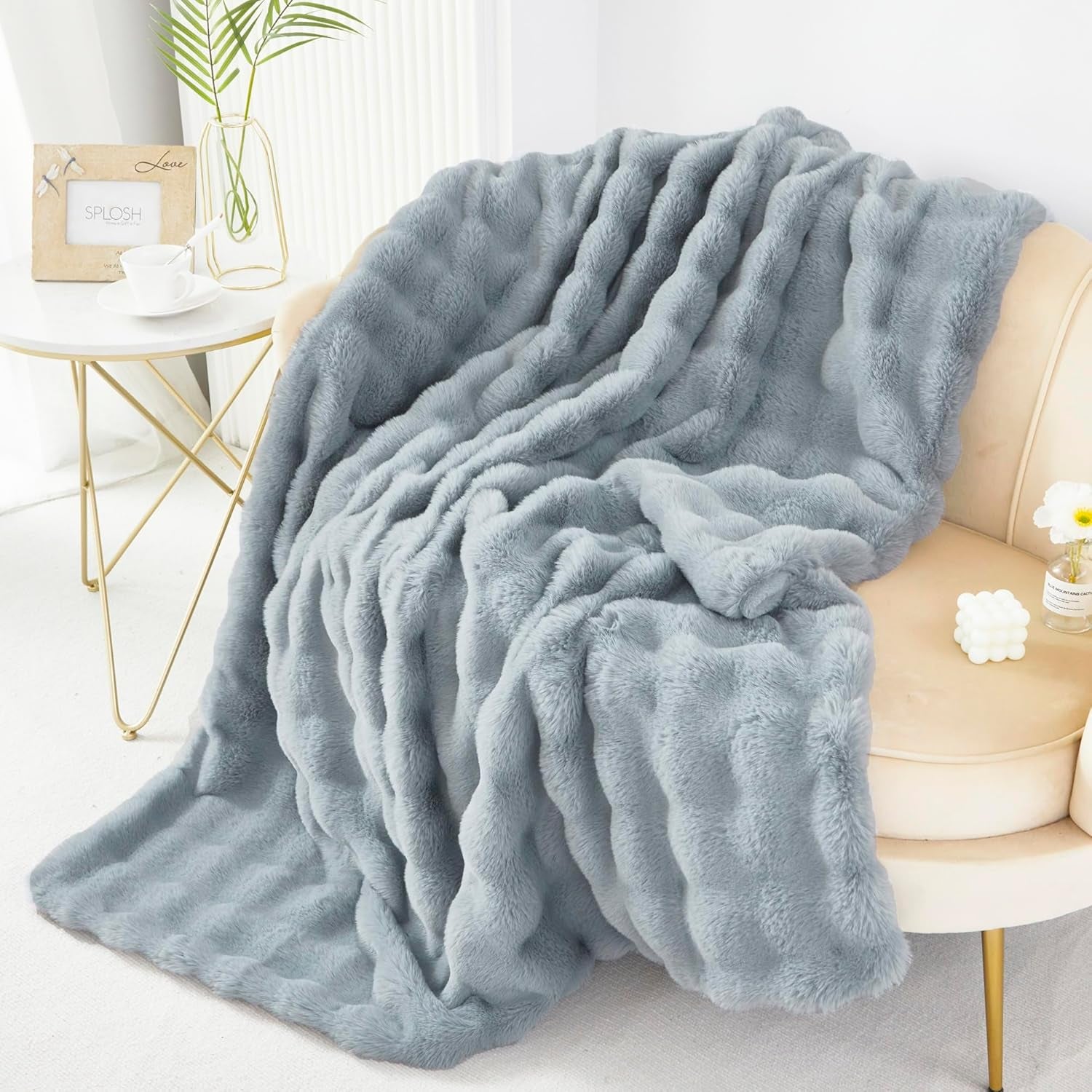 Faux Fur BLANKIE